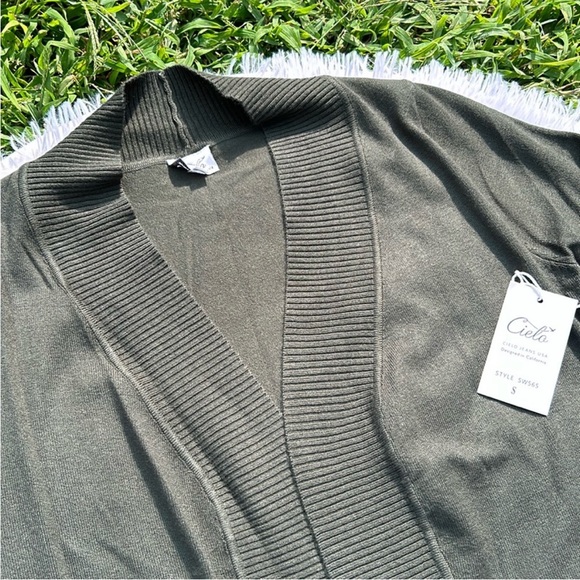 Cielo Everyday Ultra Soft Dark Forest Green Cardigan Size Small NEW - Picture 9 of 12